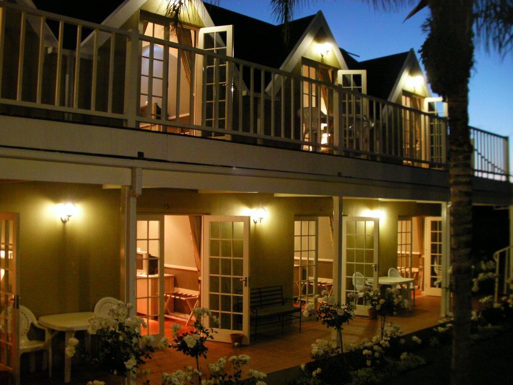 @Yamkela Guest House Oudtshoorn Eksteriør billede