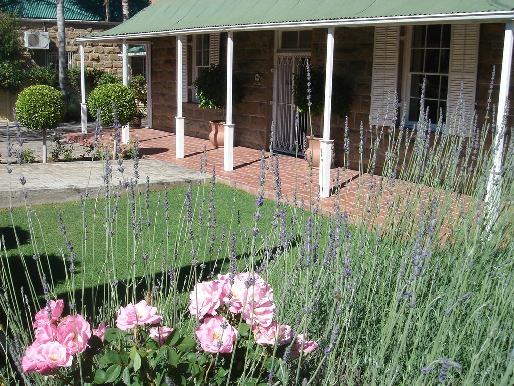 @Yamkela Guest House Oudtshoorn Eksteriør billede